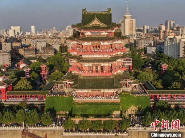 益丰配资 国内超3亿人次出游 中国“五一”假期再掀旅游热